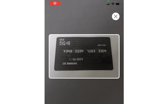 A Credit/Debit Card scanner built using Apple's Vision Framework