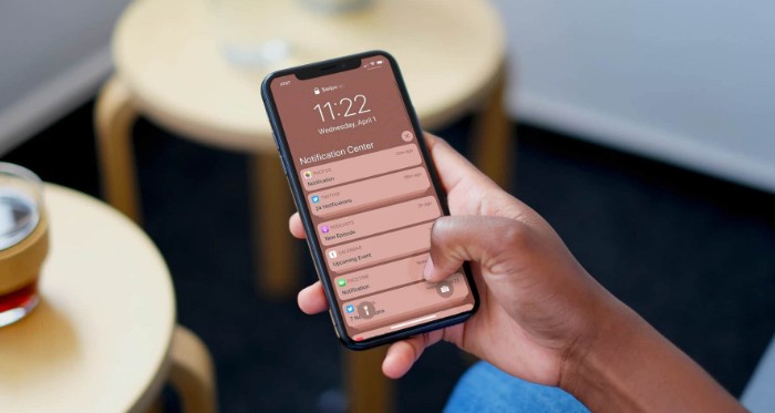 Push notification and silent push with swift